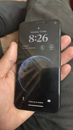 iPhone X