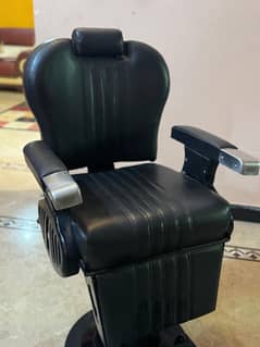 Chair for saloon almost new