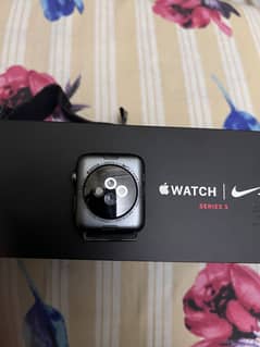 APPLE WATCH SERIES 3 NIKE EDITION