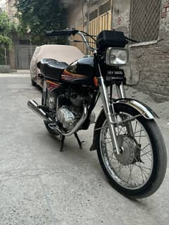 Honda 125 Black All Ok
