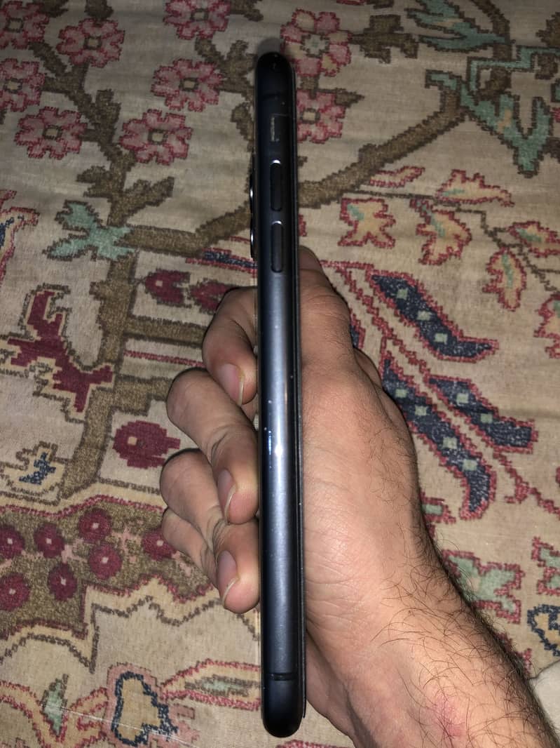 iPhone 11 (non PTA) factory unlock 2