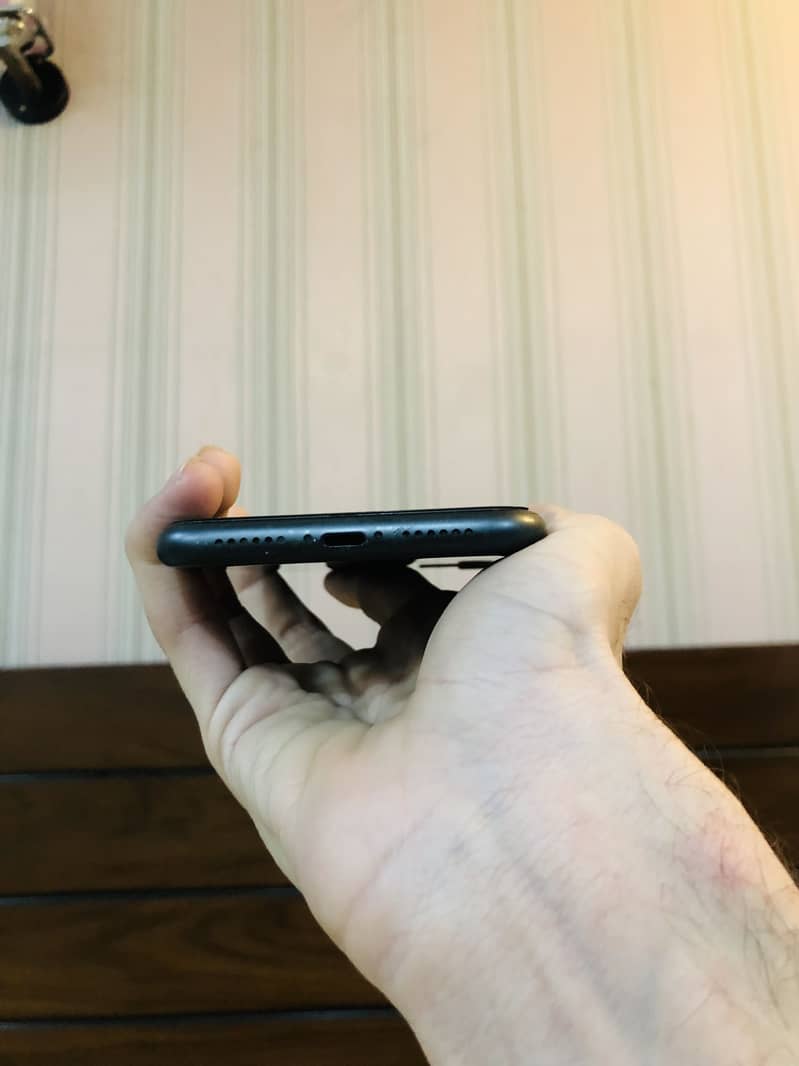 iPhone 11 (non PTA) factory unlock 6