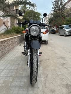 Yamaha YBR 125G 2023