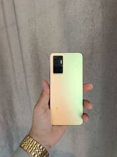 Vivo V23-E 8GB 128GB Full box 10/9.5 Condition