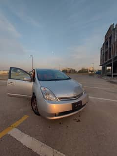 Priuse G  2007 full option auto parking