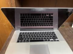 MacBook pro 2015 15 inch ratina 16/500 external graphics