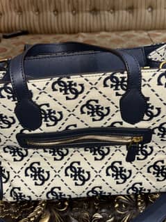 GUESS original Izzy tote bag