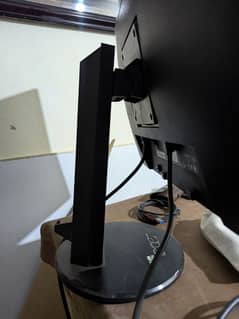 hp LED Monitor for Sale – Slim Design, Excellent Condition
