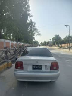 Suzuki Baleno 2004