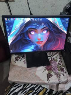 DELL LCD 24" WITH HydrolicStand 1080P 60Fps