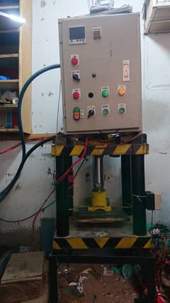 Hydraulic