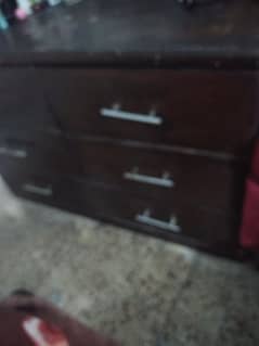 dressing table