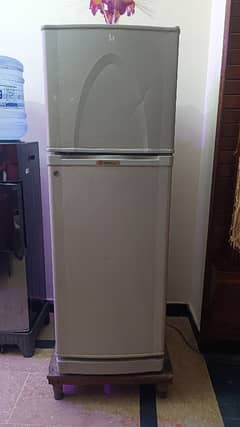 Dawlence Fridge