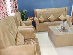 5 seater sofa with table