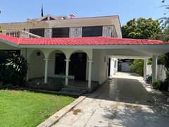 6 bedroom+maid For Rent In F7 Islamabad