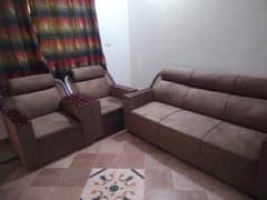 5 Seater Sofa for Urgent Sale, brand new condition, 32000/-