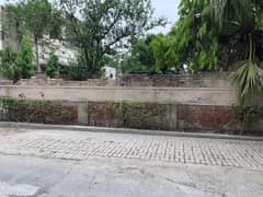 CMA COLONY LHR 1 KANAL Plot Urgent For Sale