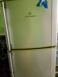 AOA i want to sale out dawlance medium size fridge no open or repair