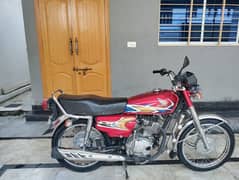 Honda CG 125 bike