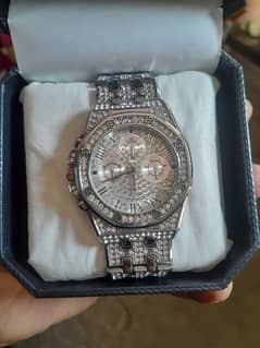 BRAND NEW Luxurious  WATCH