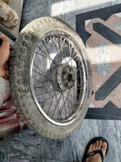 Kawasaki GTO 125 back tyre
