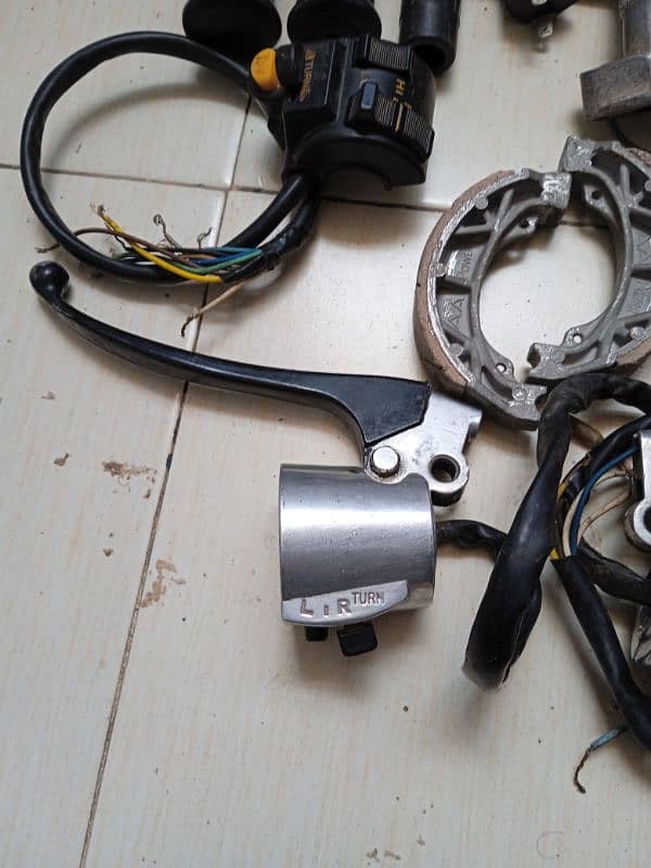 125 And 70 Bike Parts Genuine Parts 1