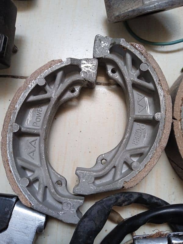 125 And 70 Bike Parts Genuine Parts 3