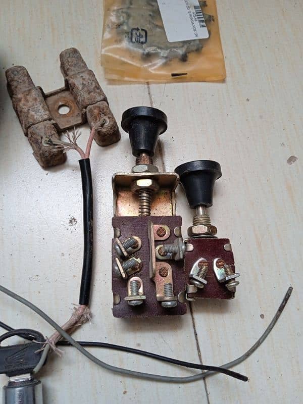 125 And 70 Bike Parts Genuine Parts 8