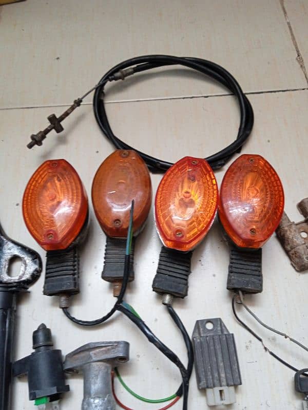 125 And 70 Bike Parts Genuine Parts 9
