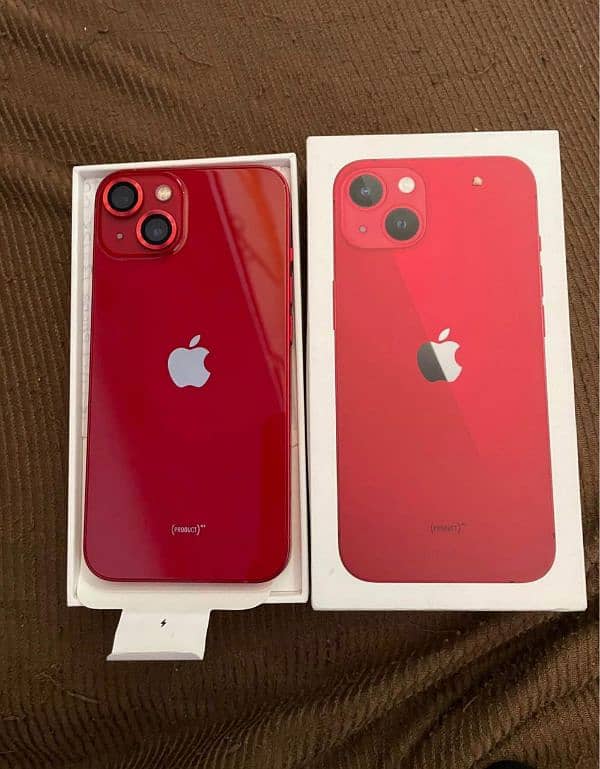 iphone 13 fu sim working with box 10/10 0