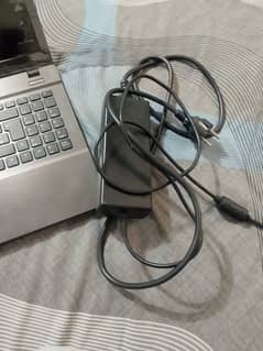 good condition laptop 4gb ram 500 gb hard stone company 4th generation