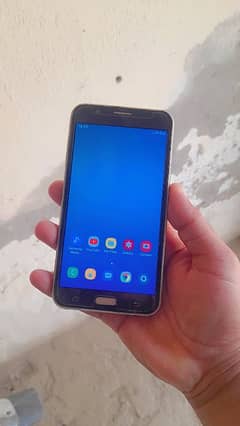 Samsung J7 Core