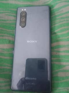 Sony Xperia 5