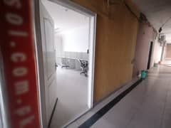 425 Square Feet Office For Grabs In Gulberg