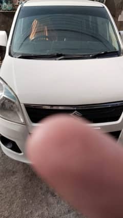 Monthly rent pe car chahye CHOTI rent advance dhonga