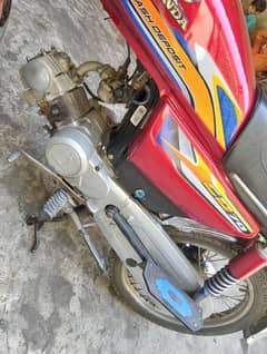 Road prince bike total Honda me ready hoi ha koi Kam nai hony Wala