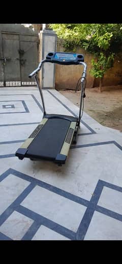 Treadmill/Running