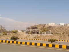 10 Marla Boulevard plot for sale in Bahria town phase 8 (Block Lake View)