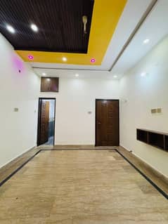 Bachelors flats and portions available for rent