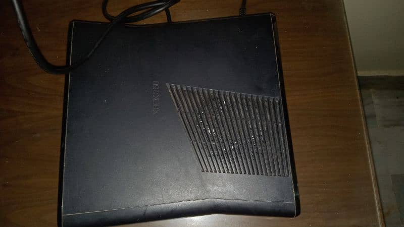 Xbox 360 Jailbreak two original controller 26 games with box 5