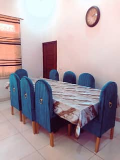 8-Seater Dining Table Set For Sale!