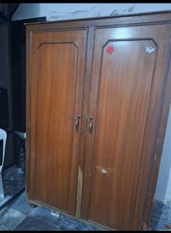 Almari 2 doors for sale