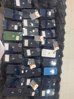Apple iphone 13  / 128GB/ jv