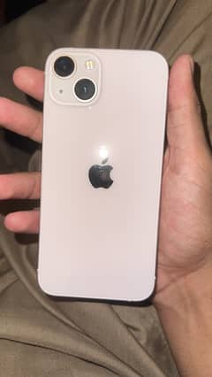 Apple iPhone 13