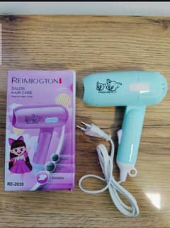 Fast drying lightwarehair dryer . 1000 wats with 2 heats speed setting