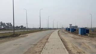 4 Marla 150 Feet Road Commercial