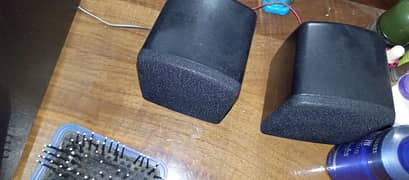 speakers