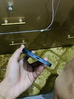 iPhone 12 non active