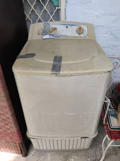 Washing machine for sale Read Ad