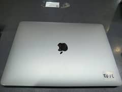 2016 pro macbook good condition us stock